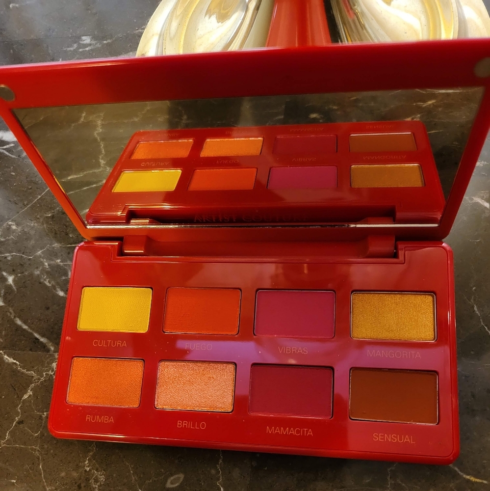 Artist Couture Caliente Palette